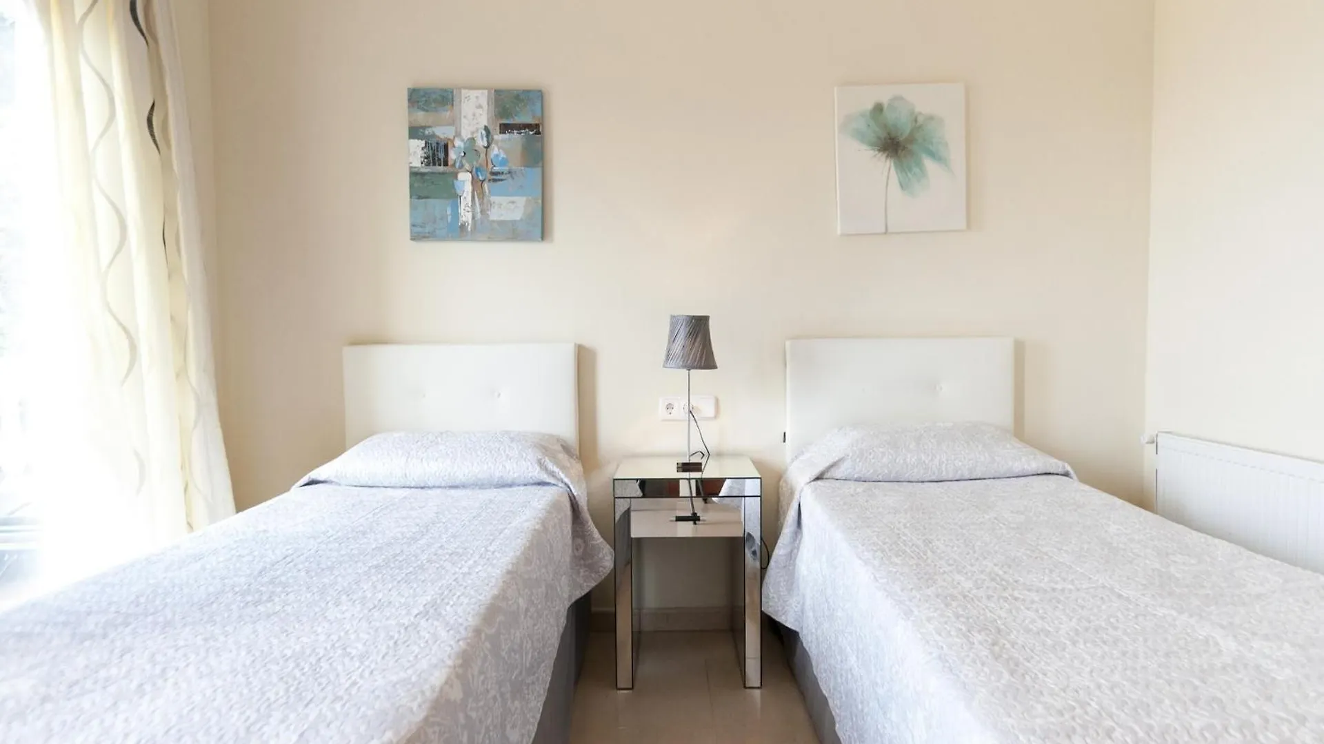 Beautiful Holiday Home Near The Sea Palau Saverdera