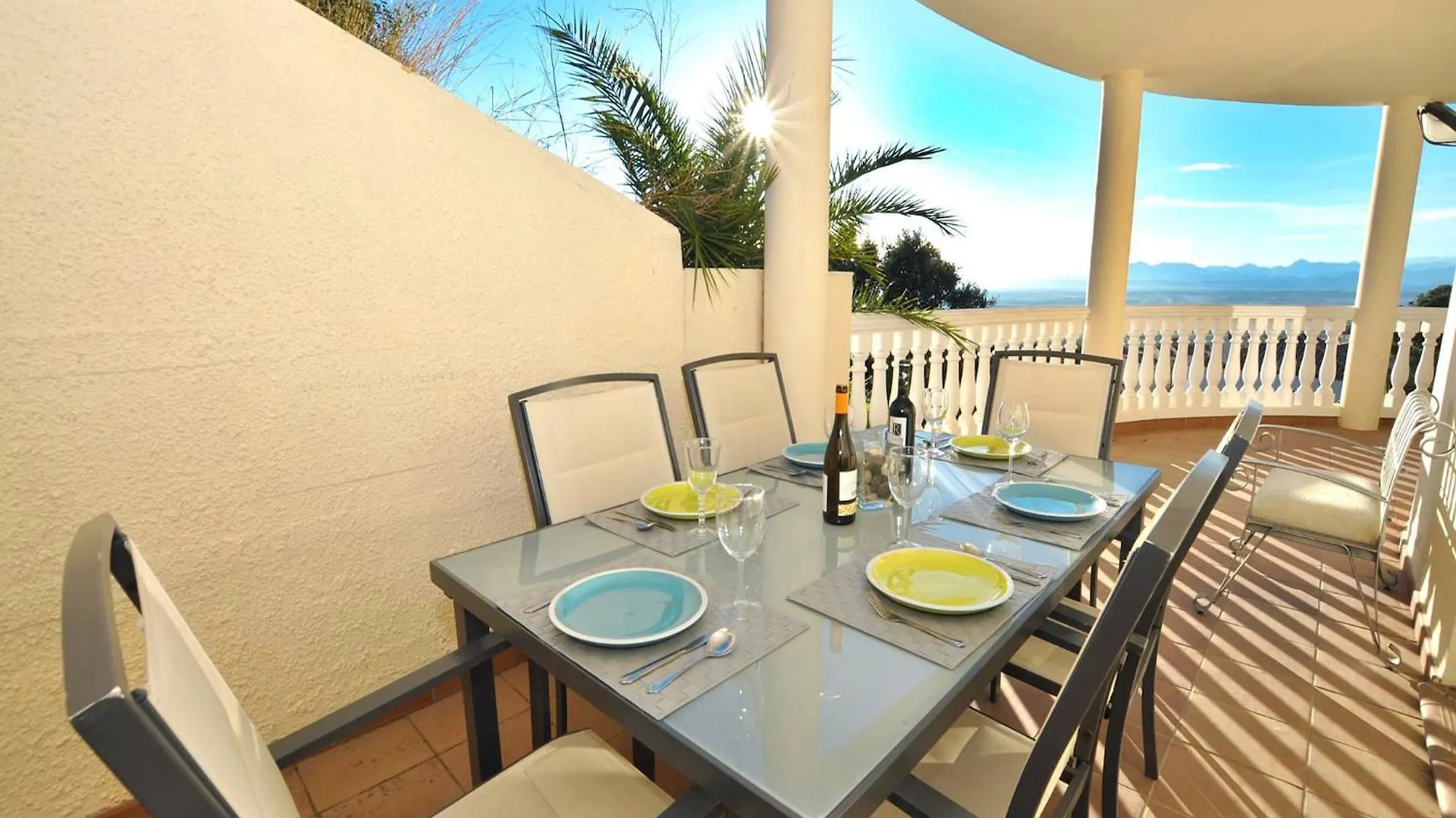 Beautiful Holiday Home Near The Sea Palau Saverdera